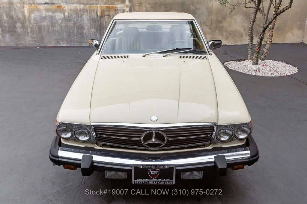1988 Mercedes-Benz 500E & E500 - Image 9 of 12