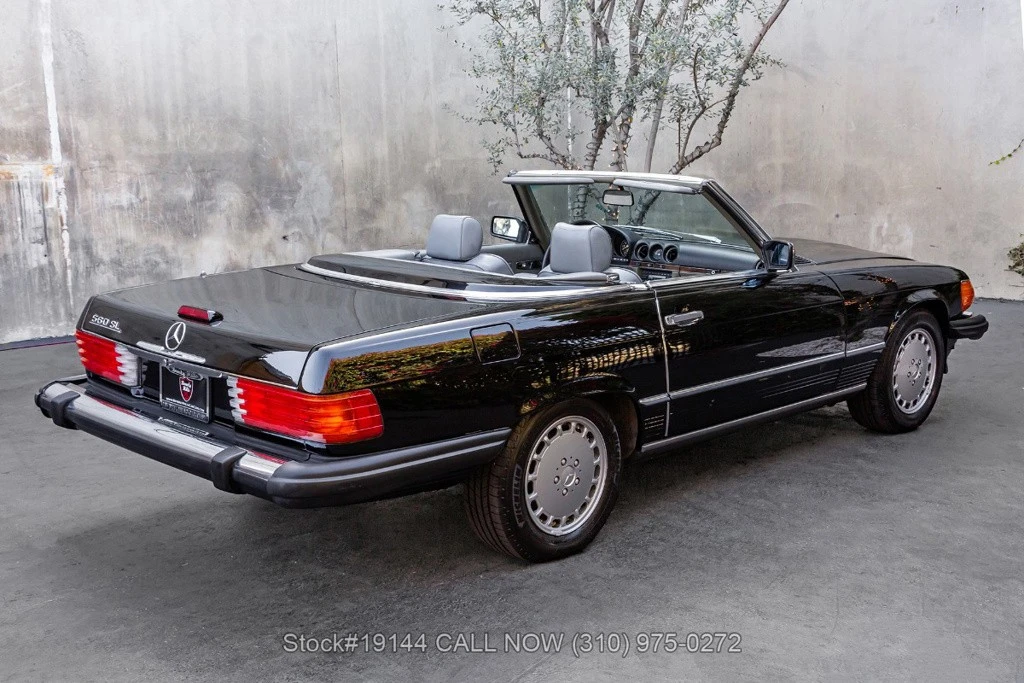1988 Mercedes-Benz 500E & E500 - Image 5 of 12
