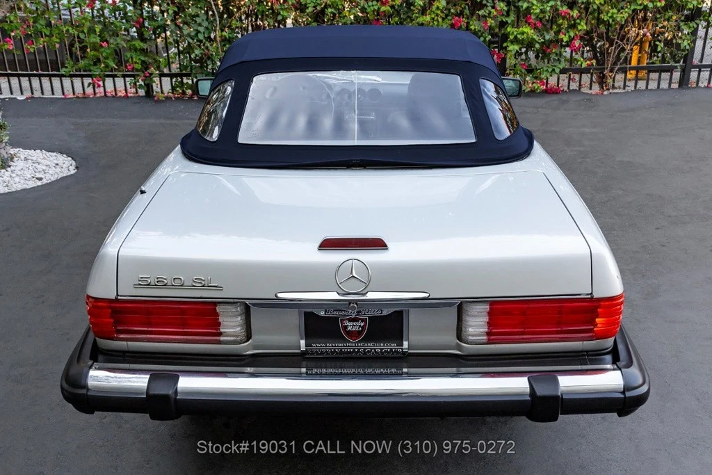 1988 Mercedes-Benz 500E & E500 - Image 11 of 12