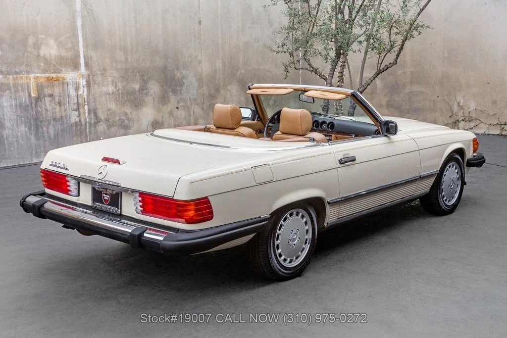 1988 Mercedes-Benz 500E & E500 - Image 5 of 12