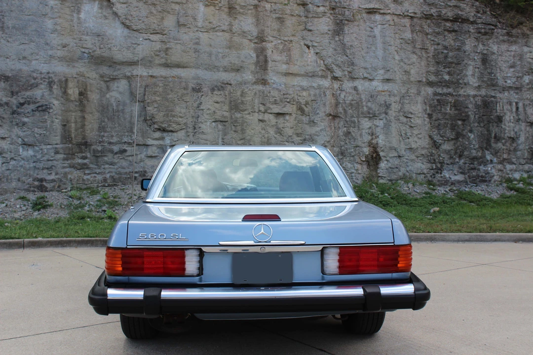 1988 Mercedes-Benz R107 SL-Class - Image 11 of 31