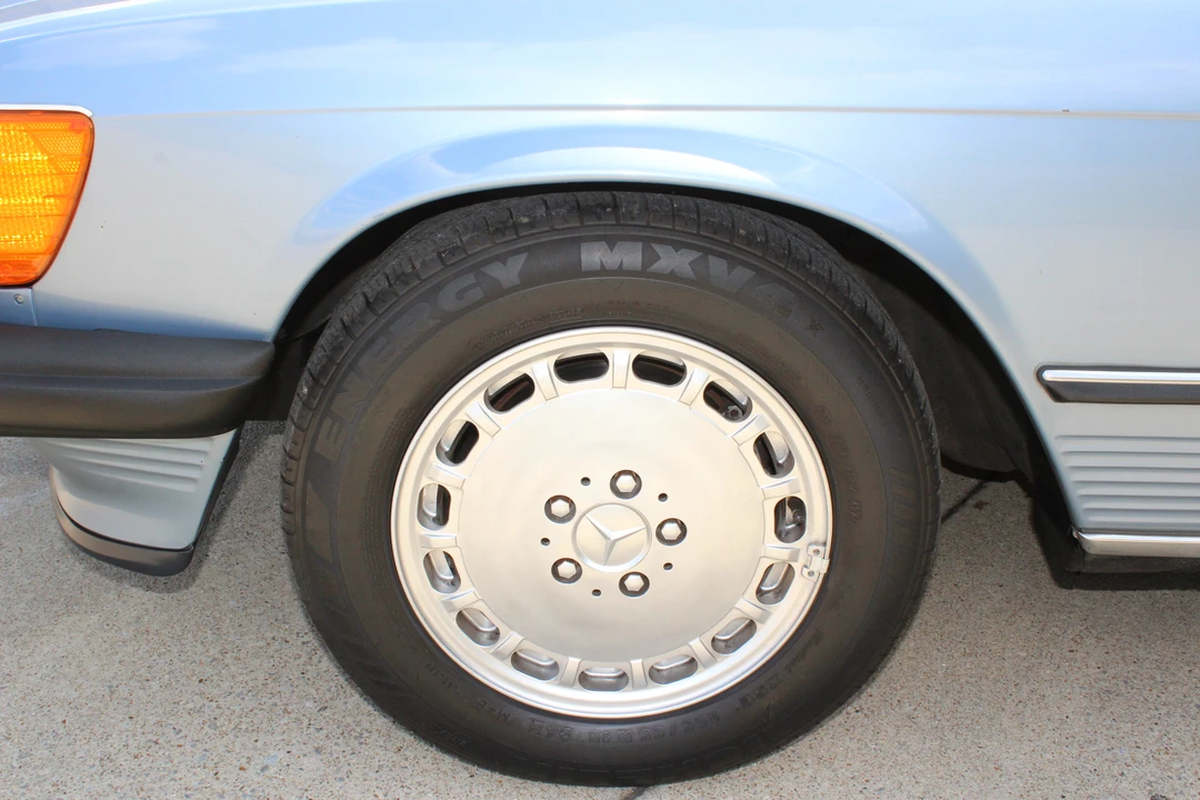 1988 Mercedes-Benz R107 SL-Class - Image 16 of 31