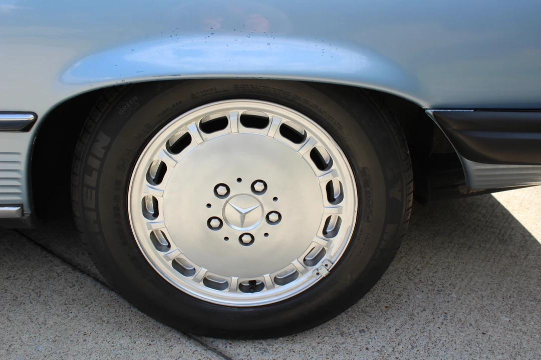 1988 Mercedes-Benz R107 SL-Class - Image 17 of 31