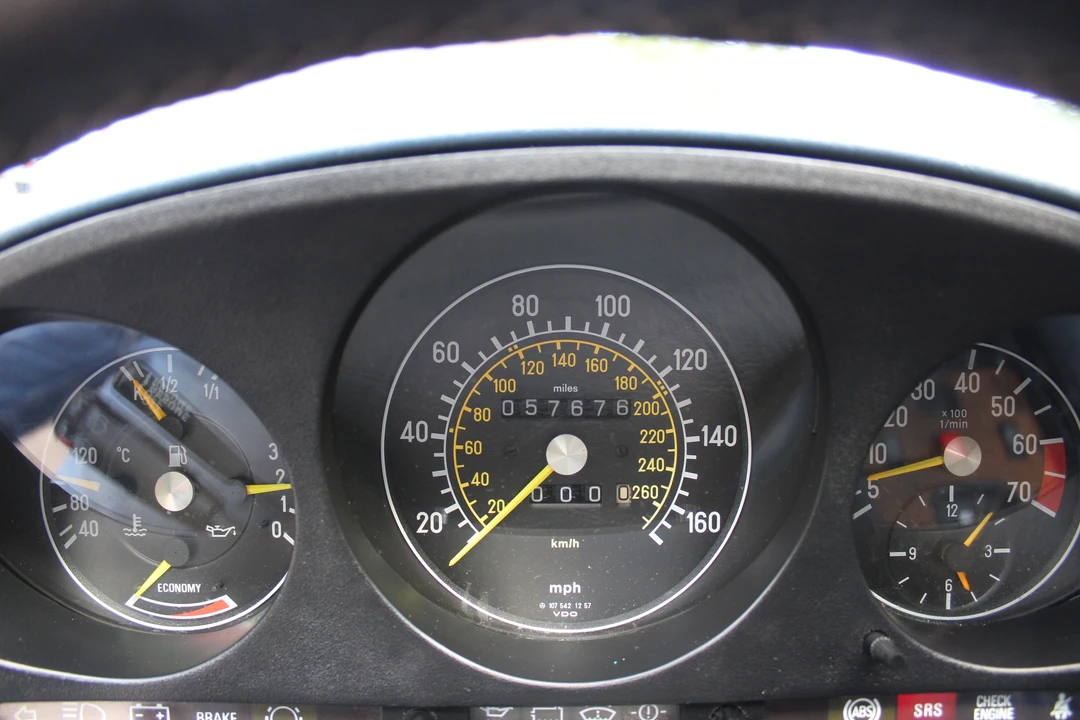 1988 Mercedes-Benz R107 SL-Class - Image 26 of 31