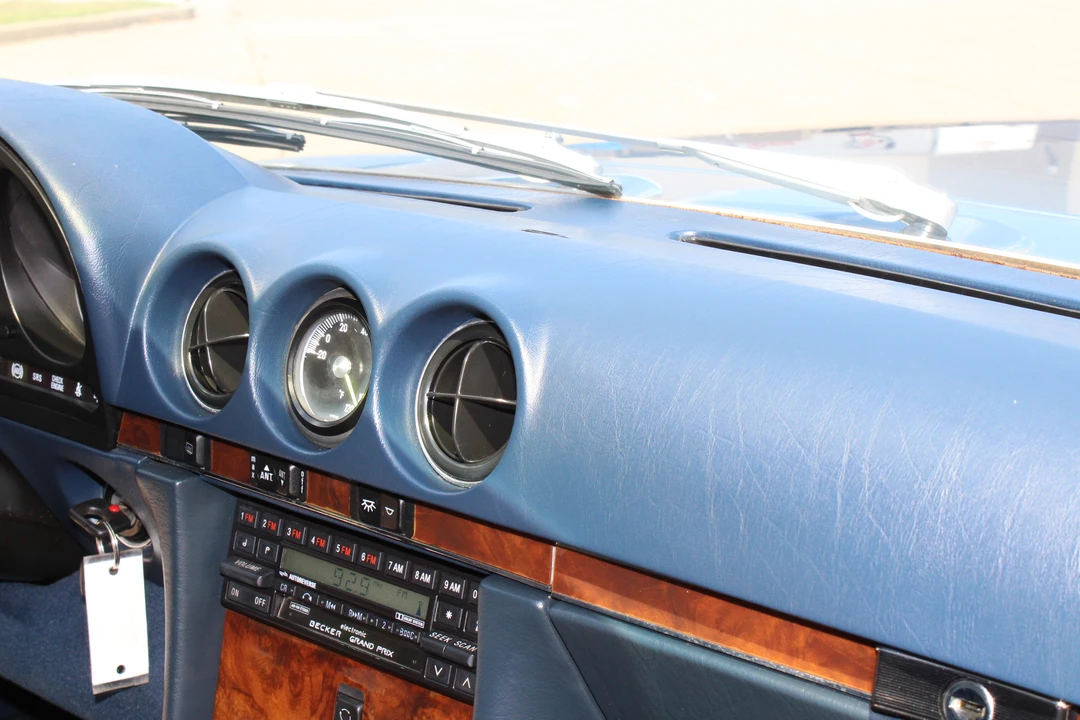 1988 Mercedes-Benz R107 SL-Class - Image 31 of 31