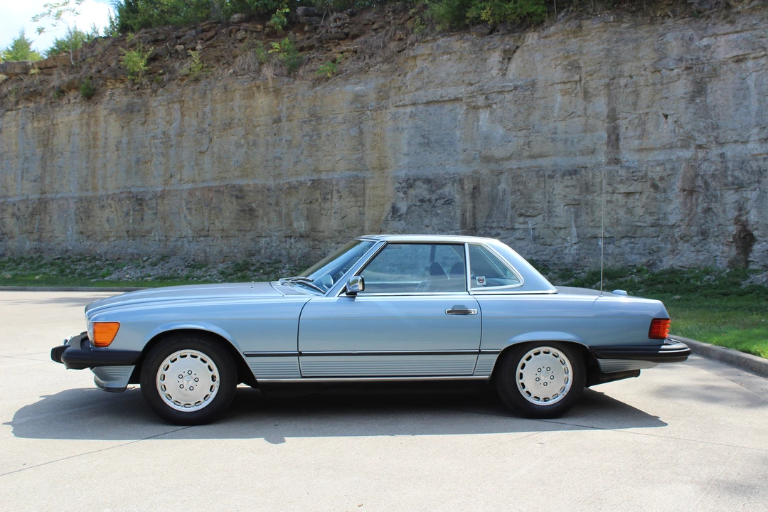 1988 Mercedes-Benz R107 SL-Class - Image 4 of 31