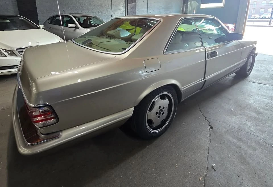 1988 Mercedes-Benz W126 S-Class Sedan - Image 7 of 20