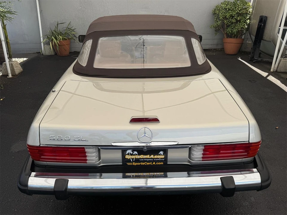 1988 Mercedes-Benz W126 S-Class Sedan - Image 14 of 31