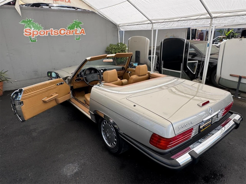1988 Mercedes-Benz W126 S-Class Sedan - Image 11 of 31