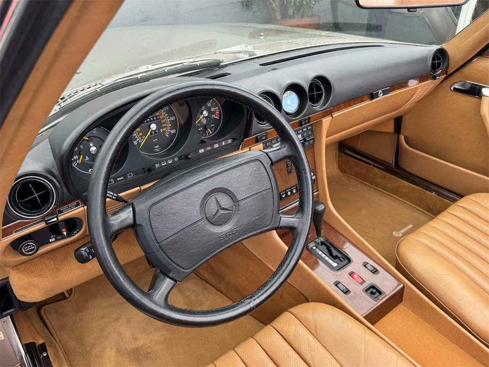 1988 Mercedes-Benz W126 S-Class Sedan - Image 29 of 31