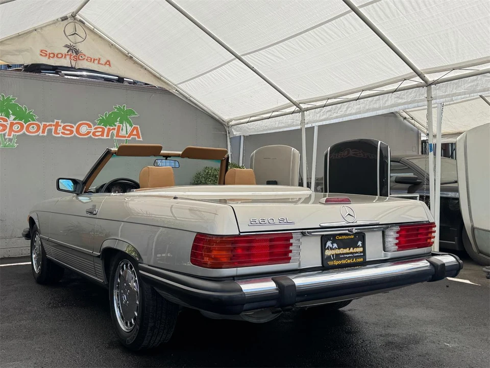 1988 Mercedes-Benz W126 S-Class Sedan - Image 6 of 31