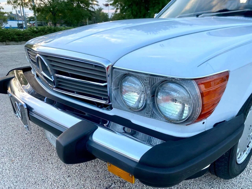 1988 Mercedes-Benz W126 S-Class Sedan - Image 3 of 31
