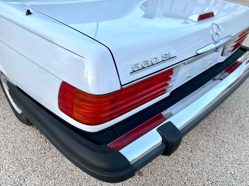 1988 Mercedes-Benz W126 S-Class Sedan - Image 21 of 31