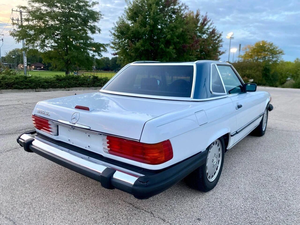 1988 Mercedes-Benz W126 S-Class Sedan - Image 27 of 31