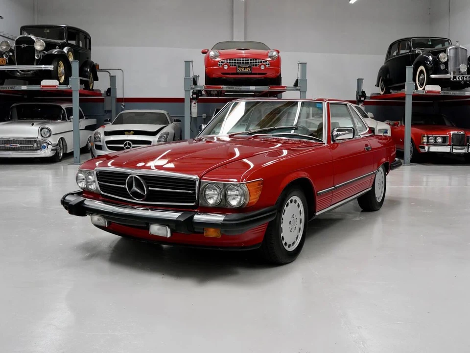 1988 Mercedes-Benz W126 S-Class Sedan - Image 2 of 31