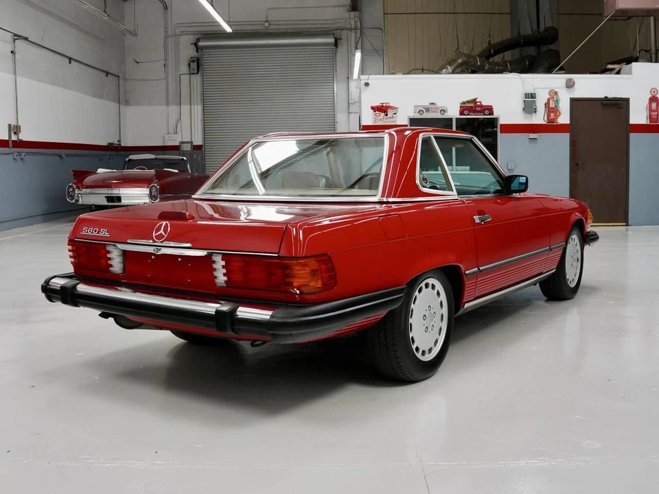 1988 Mercedes-Benz W126 S-Class Sedan - Image 6 of 31