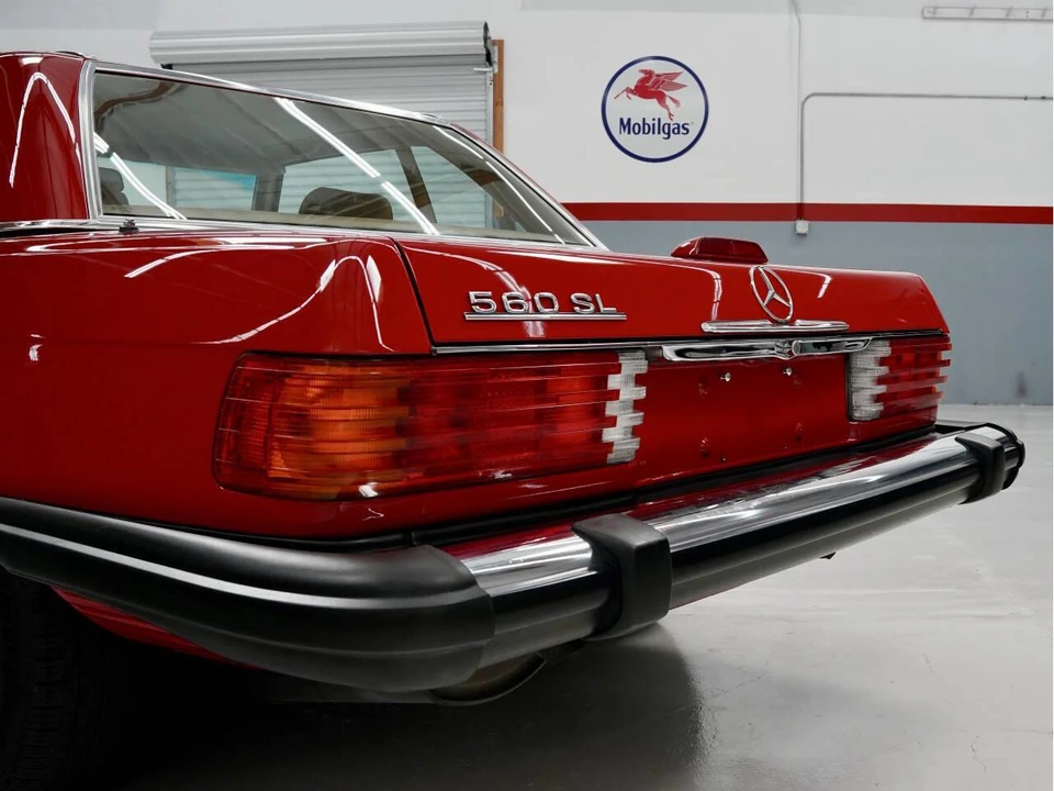 1988 Mercedes-Benz W126 S-Class Sedan - Image 29 of 31