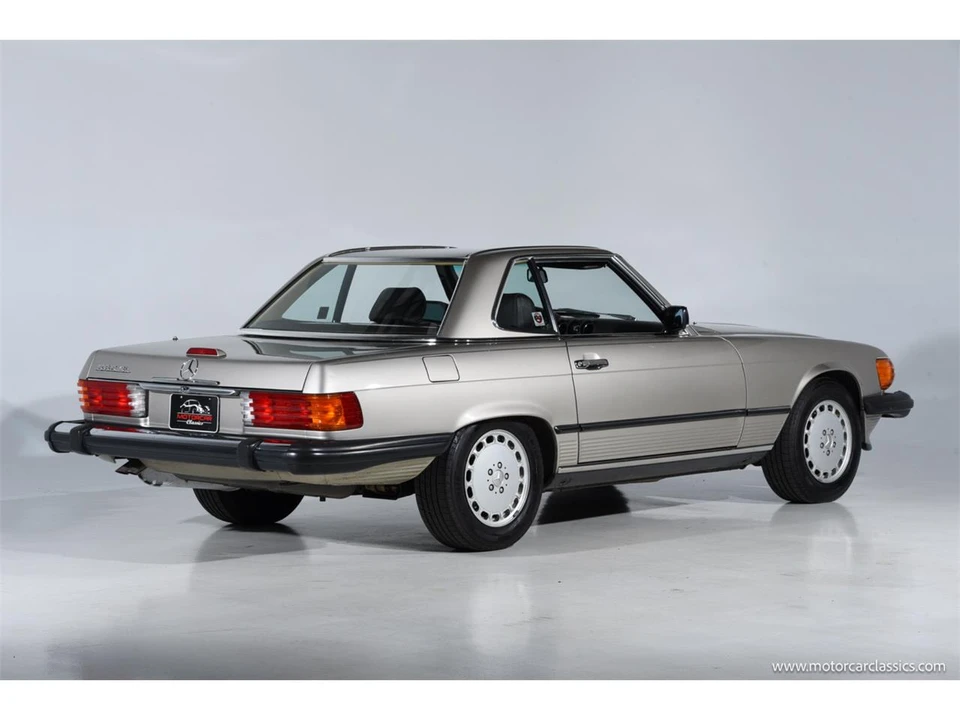 1988 Mercedes-Benz W126 S-Class Sedan - Image 25 of 31