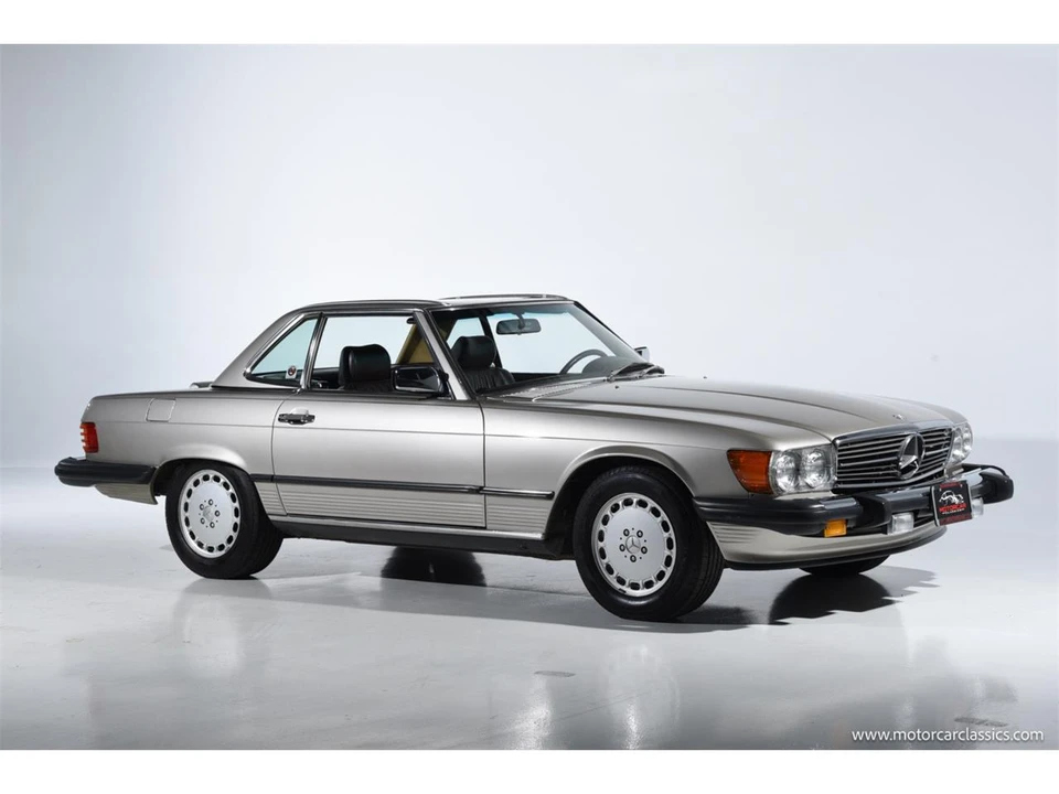 1988 Mercedes-Benz W126 S-Class Sedan - Image 3 of 31