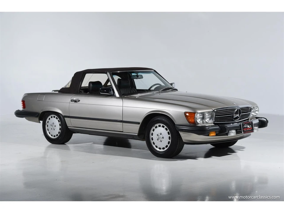 1988 Mercedes-Benz W126 S-Class Sedan - Image 2 of 31