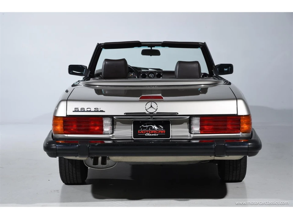 1988 Mercedes-Benz W126 S-Class Sedan - Image 8 of 31