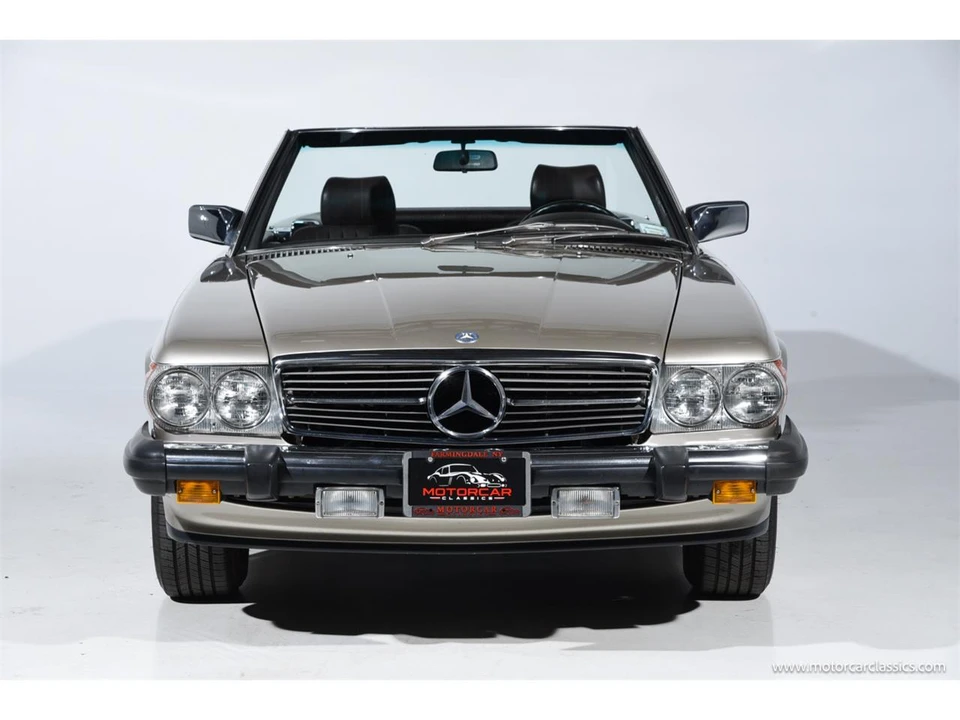 1988 Mercedes-Benz W126 S-Class Sedan - Image 4 of 31