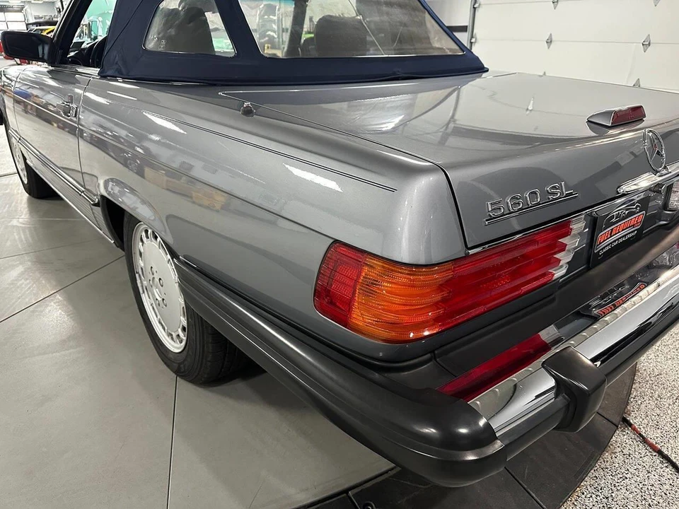 1988 Mercedes-Benz W126 S-Class Sedan - Image 22 of 31