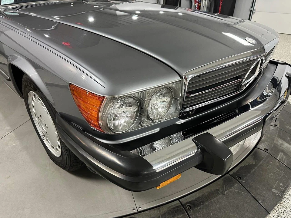 1988 Mercedes-Benz W126 S-Class Sedan - Image 27 of 31