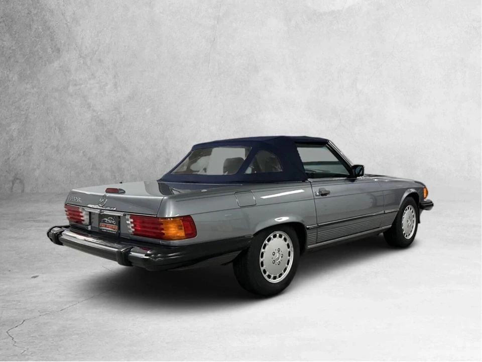 1988 Mercedes-Benz W126 S-Class Sedan - Image 7 of 31