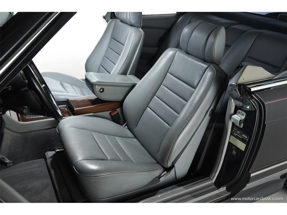 1988 Mercedes-Benz W126 S-Class Sedan - Image 23 of 31