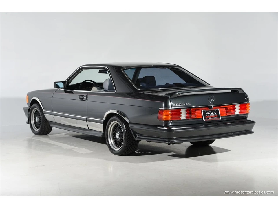 1988 Mercedes-Benz W126 S-Class Sedan - Image 4 of 31