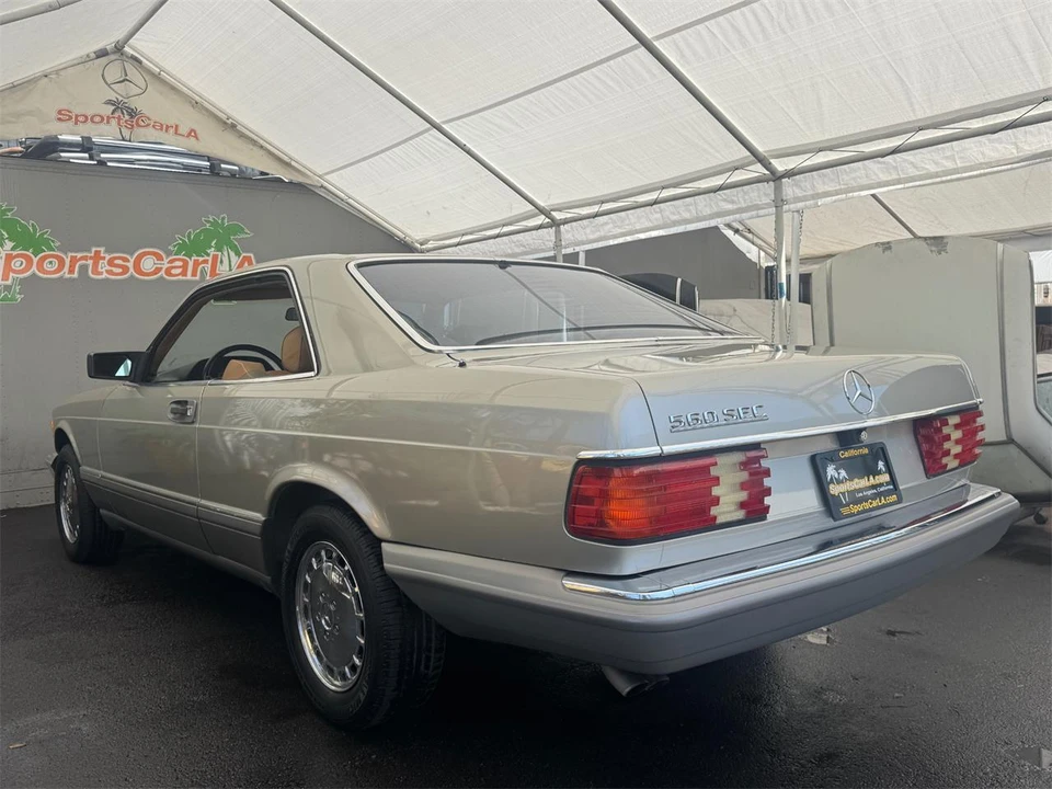 1988 Mercedes-Benz W126 S-Class Sedan - Image 11 of 31