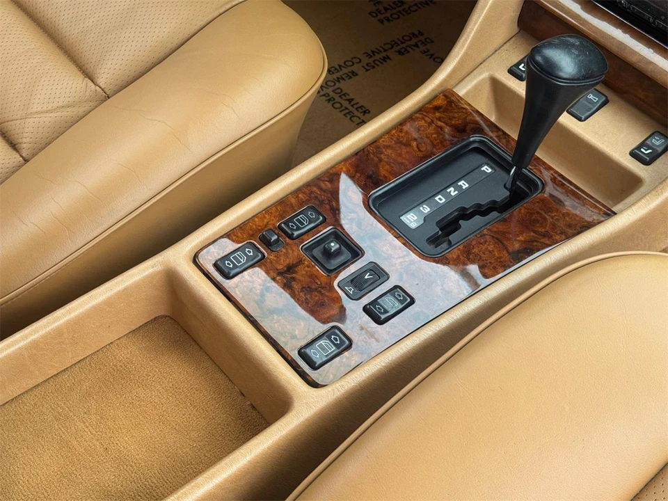 1988 Mercedes-Benz W126 S-Class Sedan - Image 22 of 31