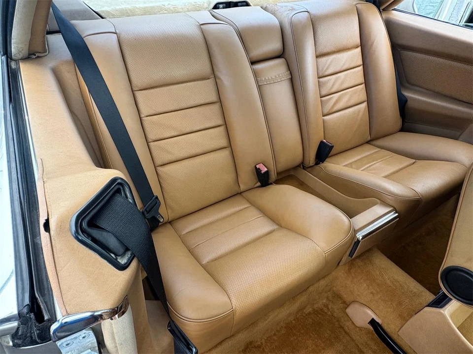 1988 Mercedes-Benz W126 S-Class Sedan - Image 31 of 31