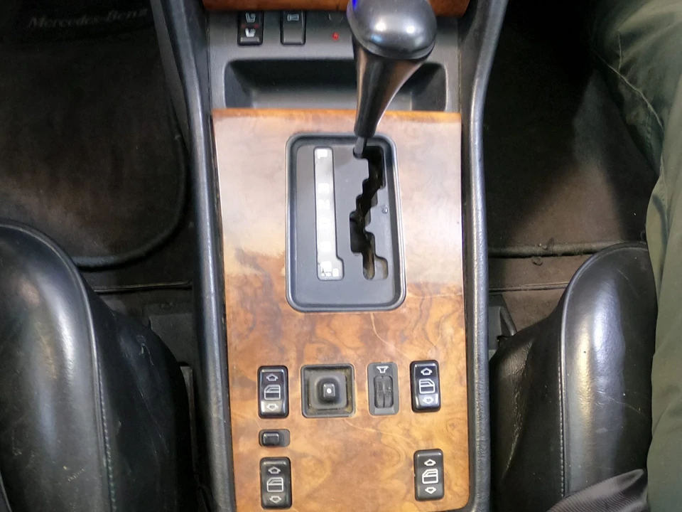 1988 Mercedes-Benz C126 S-Class Coupe - Image 27 of 31