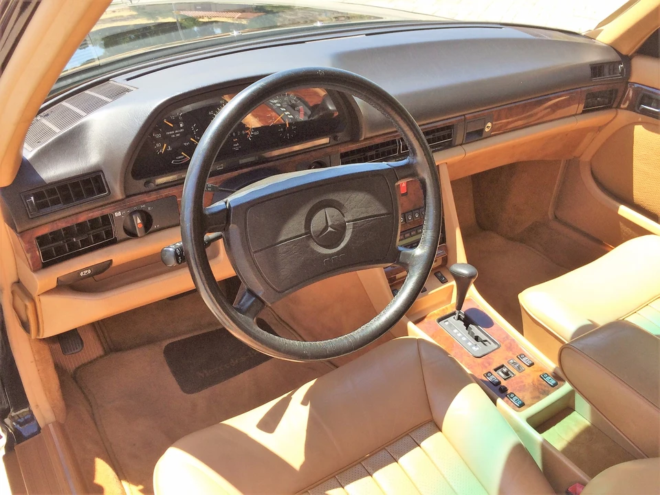 1988 Mercedes-Benz W126 S-Class Sedan - Image 30 of 31