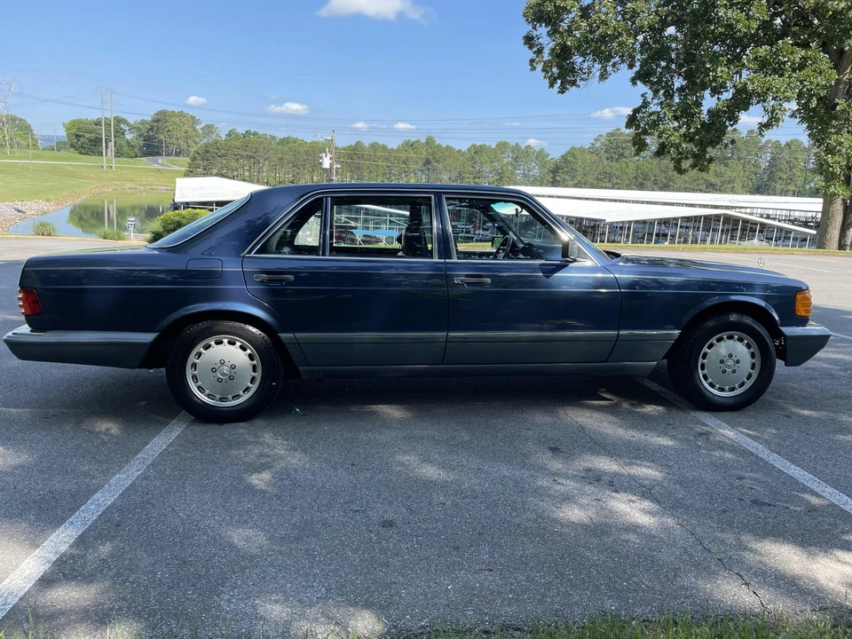 1988 Mercedes-Benz W126 S-Class Sedan - Image 6 of 31