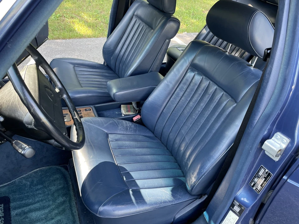 1988 Mercedes-Benz W126 S-Class Sedan - Image 22 of 31
