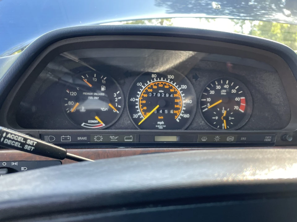 1988 Mercedes-Benz W126 S-Class Sedan - Image 29 of 31