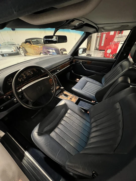 1988 Mercedes-Benz W126 S-Class Sedan - Image 25 of 31