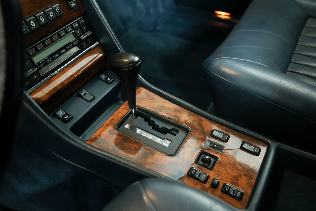 1988 Mercedes-Benz W126 S-Class Sedan - Image 31 of 31