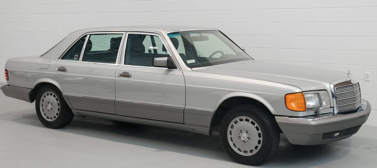 1988 Mercedes-Benz W126 S-Class Sedan - Image 7 of 31