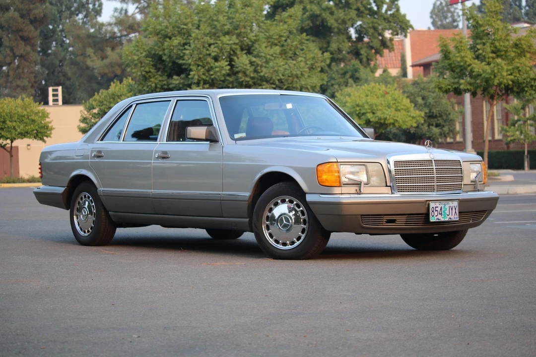 1988 Mercedes-Benz W126 S-Class Sedan - Image 20 of 31