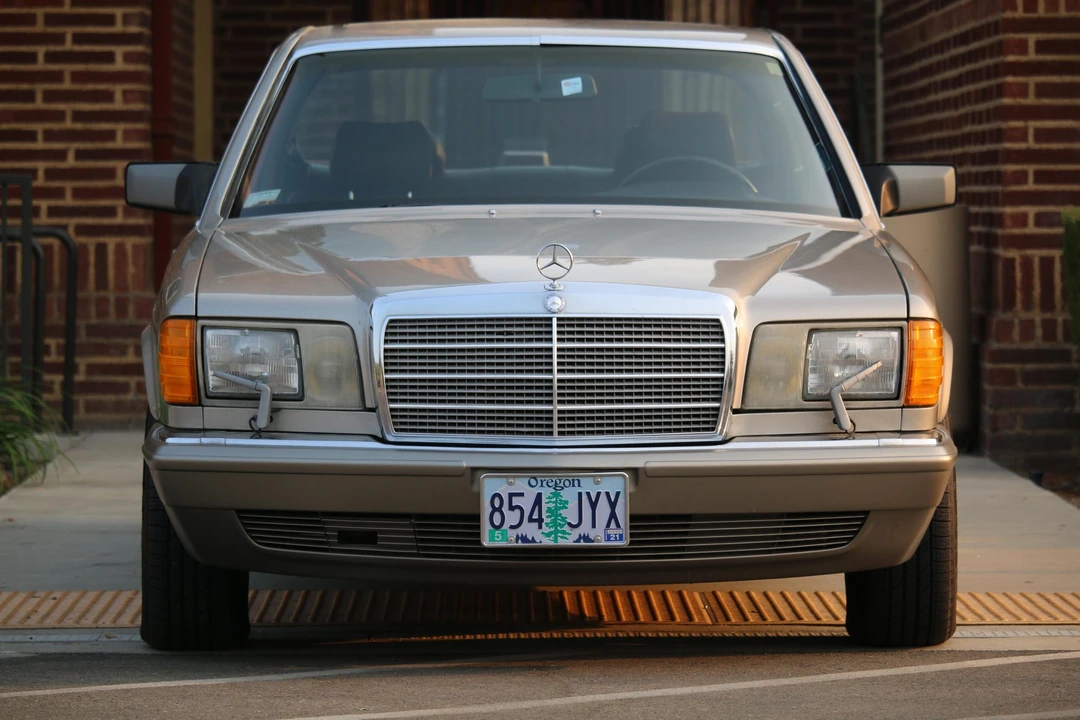 1988 Mercedes-Benz W126 S-Class Sedan - Image 26 of 31