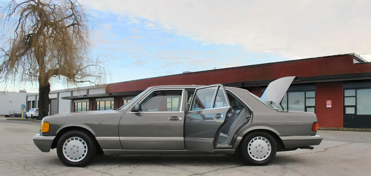 1988 Mercedes-Benz W126 S-Class Sedan - Image 16 of 31