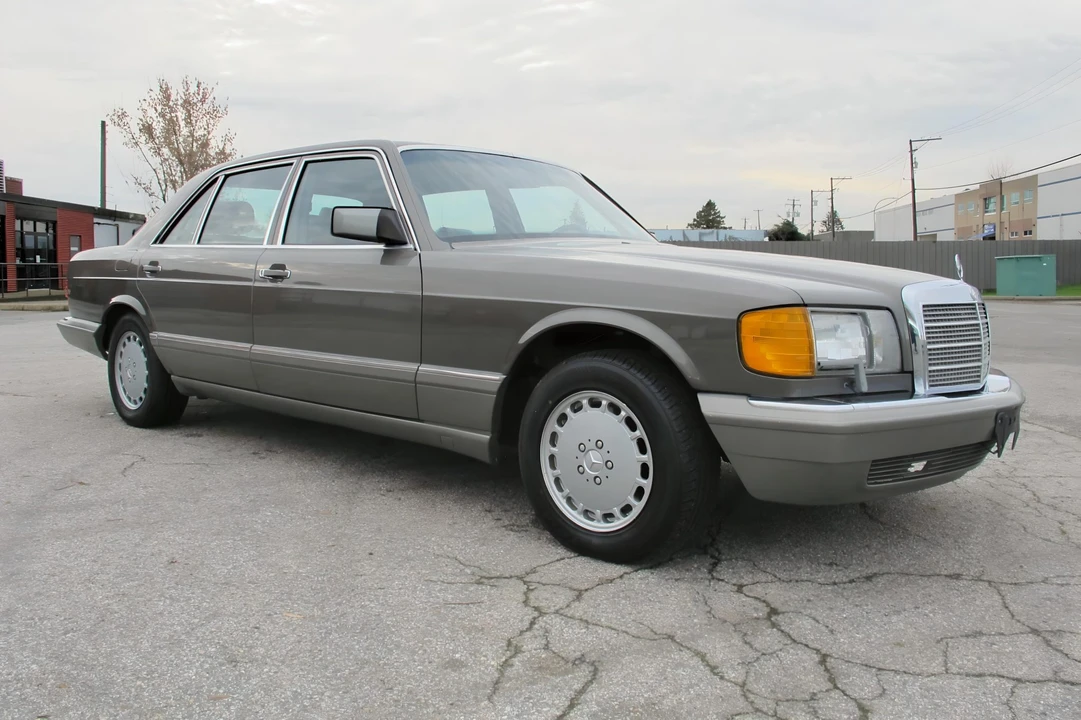 1988 Mercedes-Benz W126 S-Class Sedan - Image 11 of 31