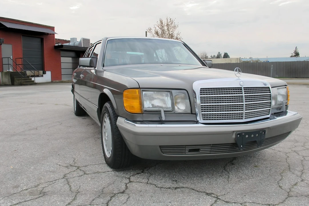1988 Mercedes-Benz W126 S-Class Sedan - Image 14 of 31