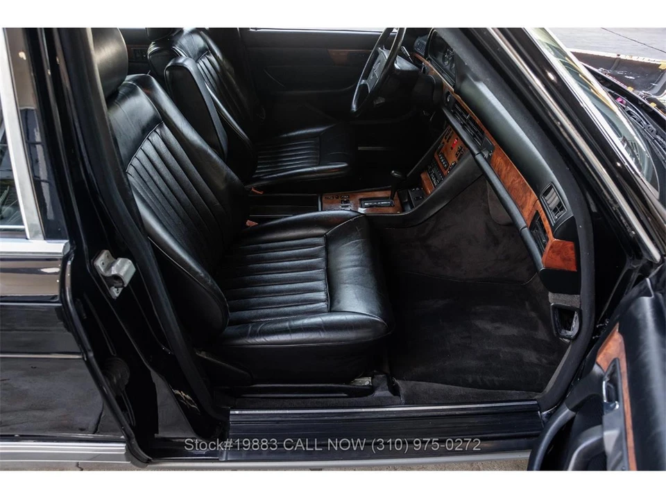 1988 Mercedes-Benz W126 S-Class Sedan - Image 22 of 31