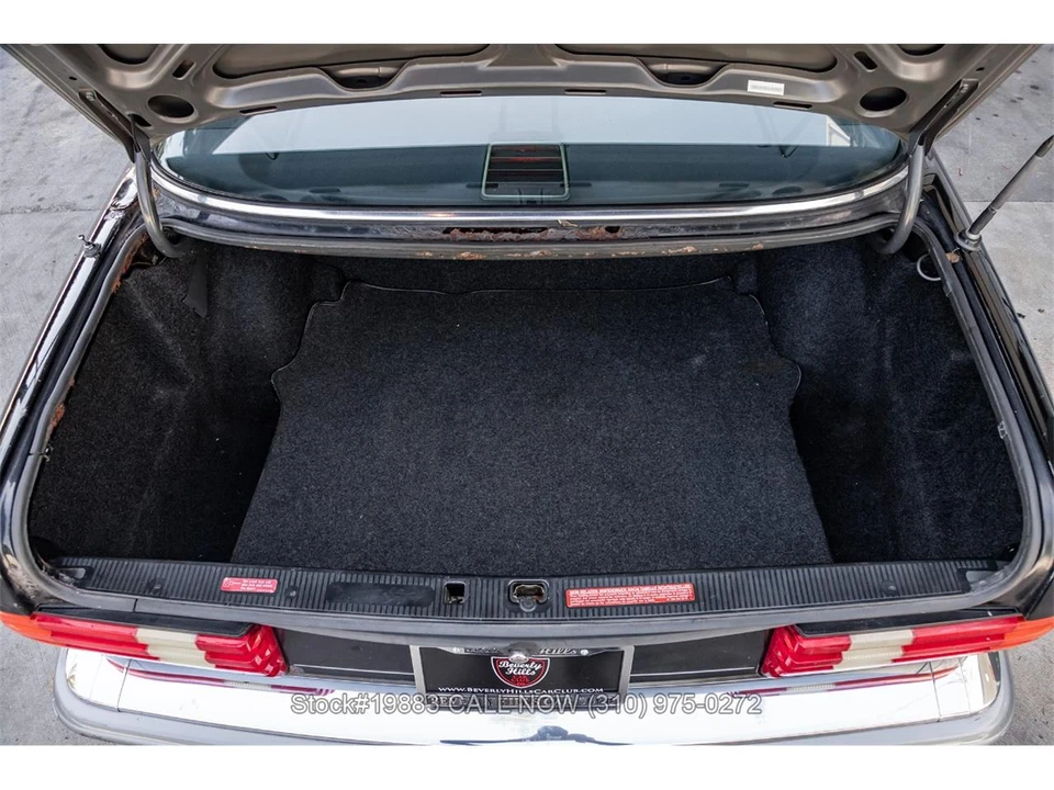 1988 Mercedes-Benz W126 S-Class Sedan - Image 25 of 31
