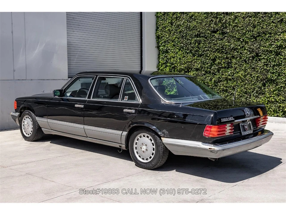 1988 Mercedes-Benz W126 S-Class Sedan - Image 5 of 31